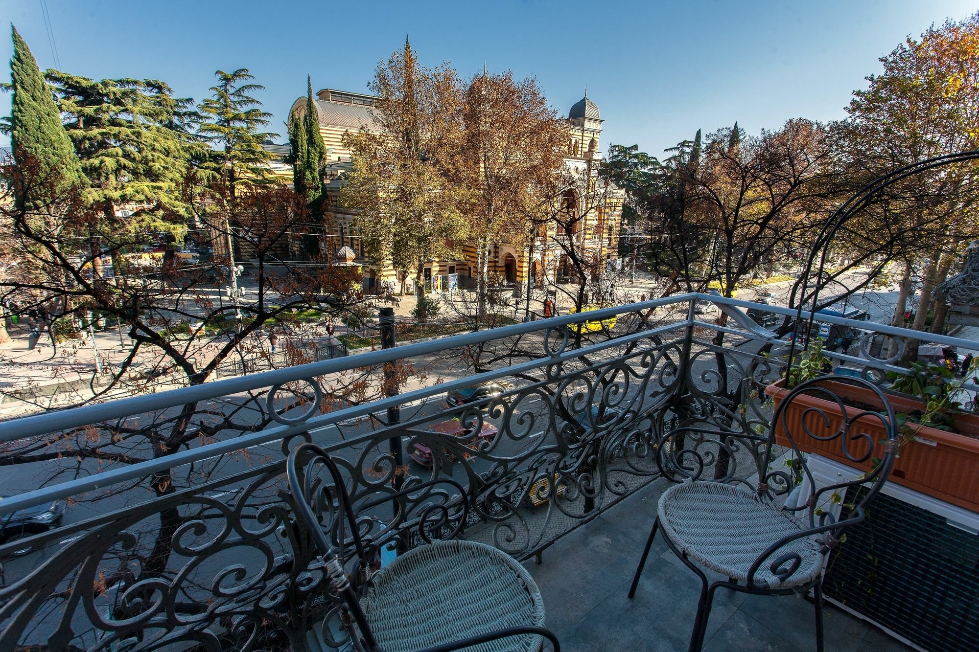 Rustaveli Hotel Tbilisi Exterior foto